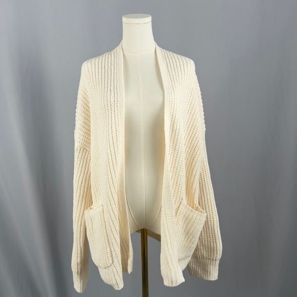 American Eagle Outfitters Cream Knit Cardigan - Picture 5 of 5